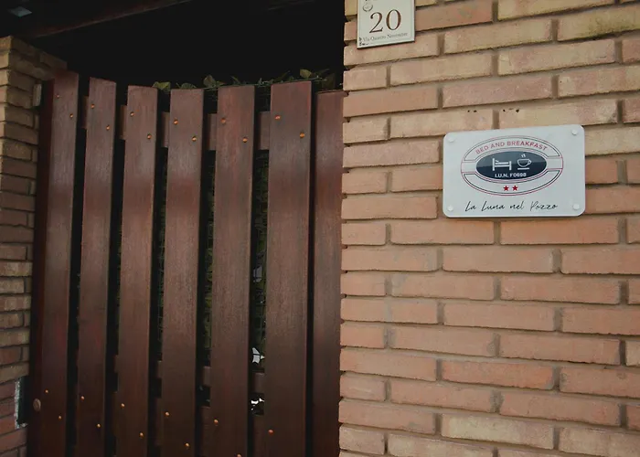 Hotel 3 stelle: La luna nel pozzo